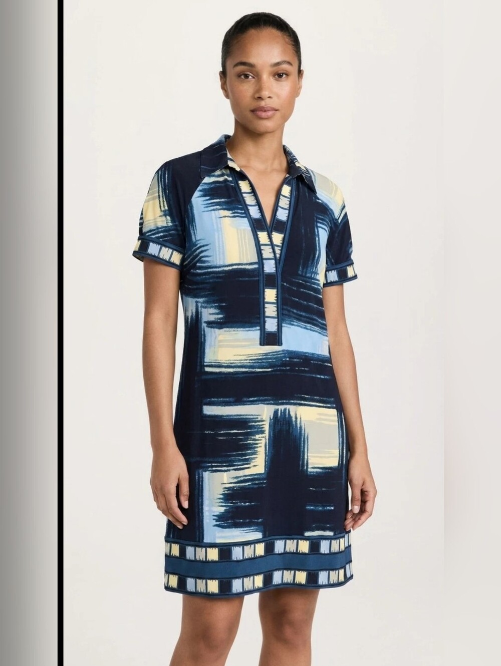 🌼B2G1🌼 BCBGMaxAzria Navy, Light Blue & Yellow Abstract Print Mini Dress